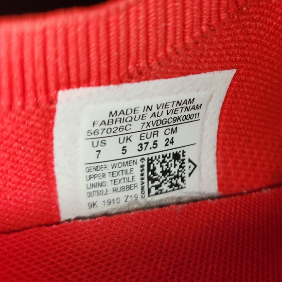 Size 7 37.5 CONVERSE Red Shoreline Low Top Sneakers Stretch Elastic RRP $120 - Picture 9 of 10